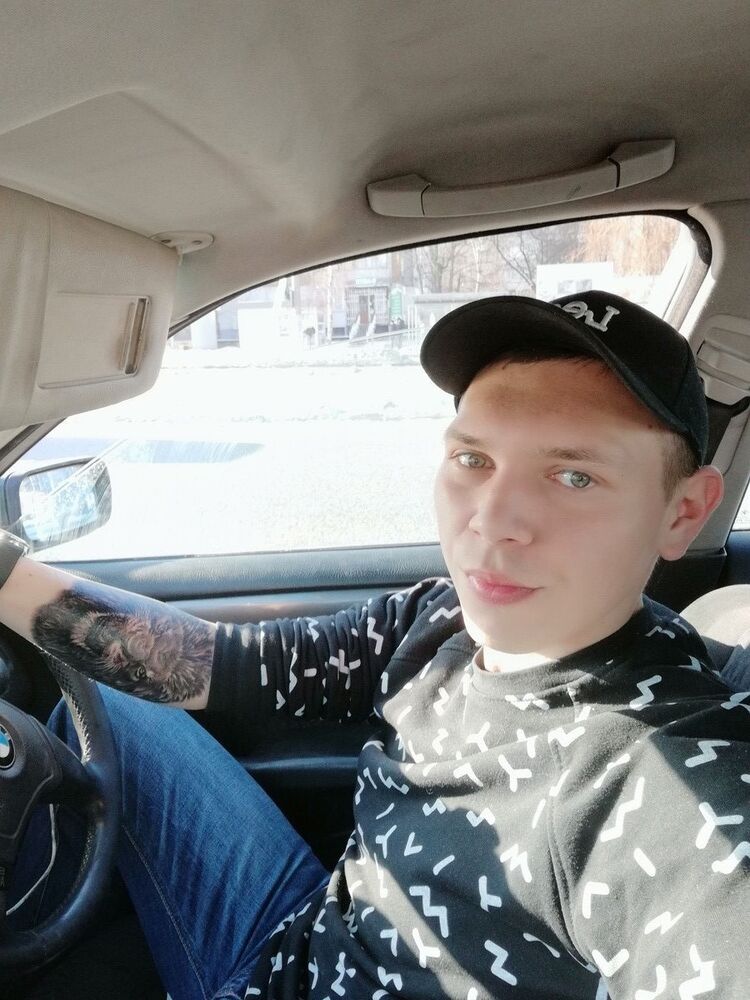  15087797  , 35 ,    
