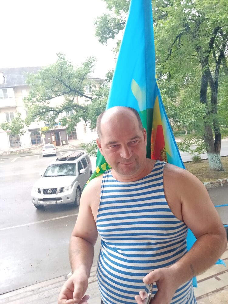  20687497  , 53 ,    