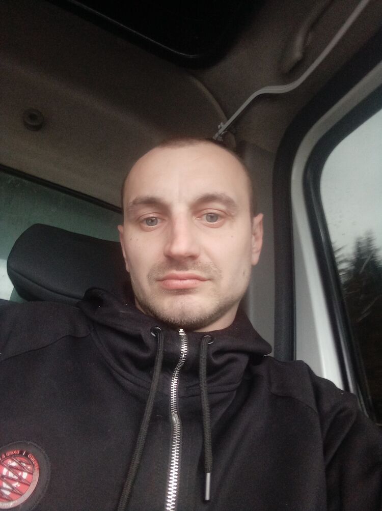  26026387  , 34 ,    