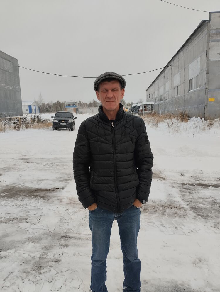  31923837  Vladimir, 50 ,    