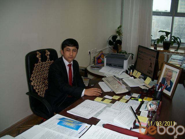  1042487  Munisbek, 36 ,    