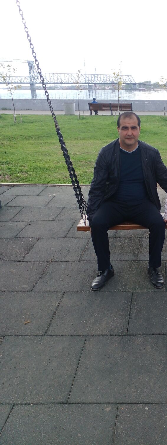  ,   Rasim, 42 ,   ,   