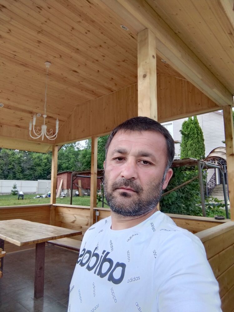  50549527  Umar, 43 ,    