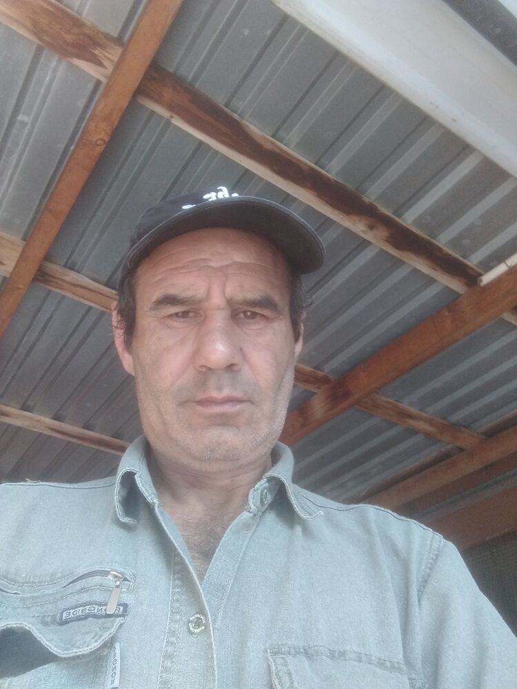  ,   Maga, 45 ,   ,   