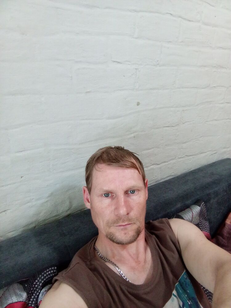  49348307  , 39 ,    