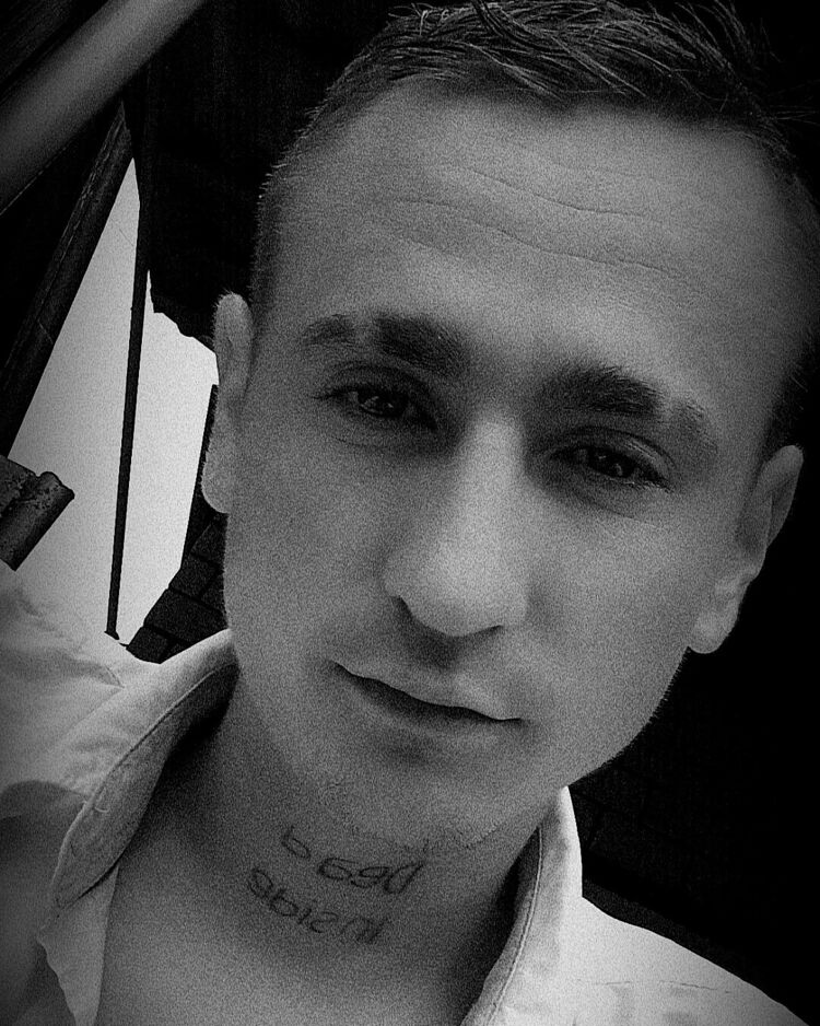  45495187  Gdhdndij, 24 ,    