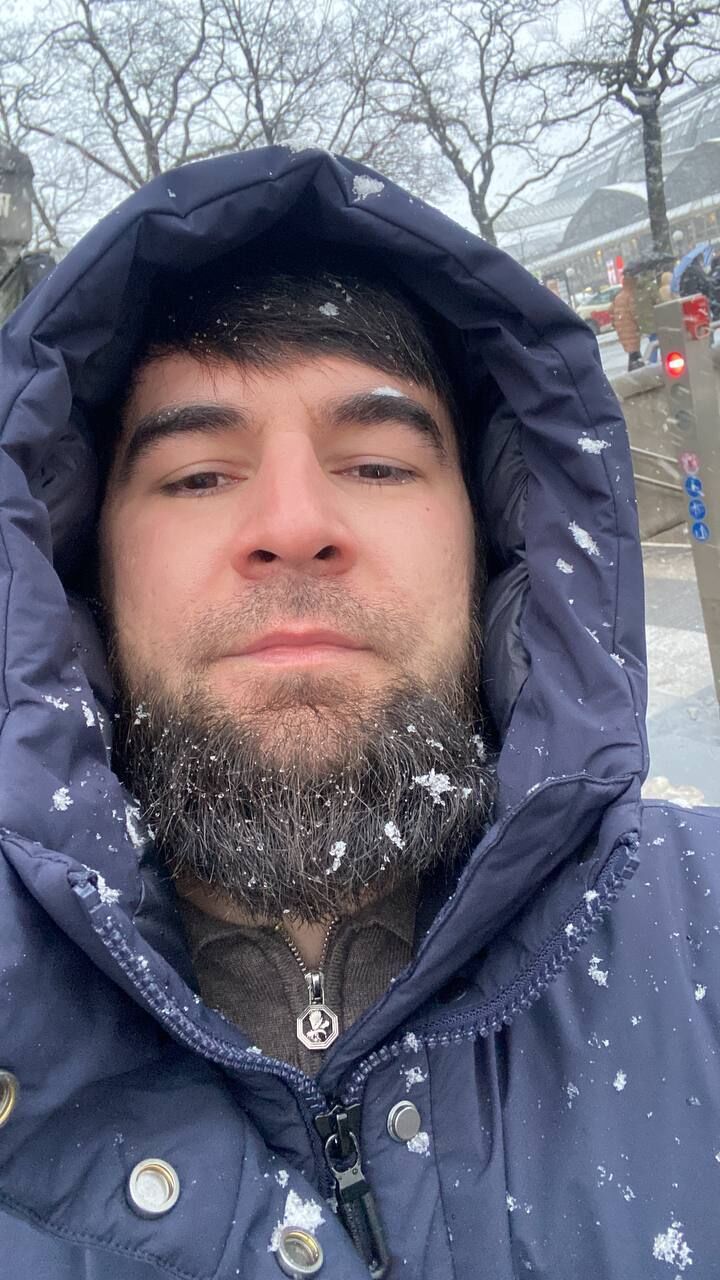  53644317  Malik, 29 ,    