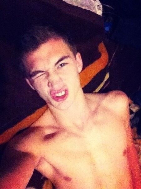  18324357  Kostia, 34 ,    