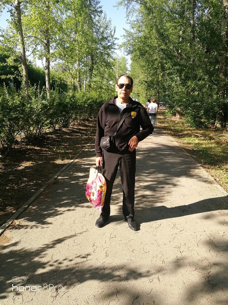  ,   Volodya, 48 ,   ,   
