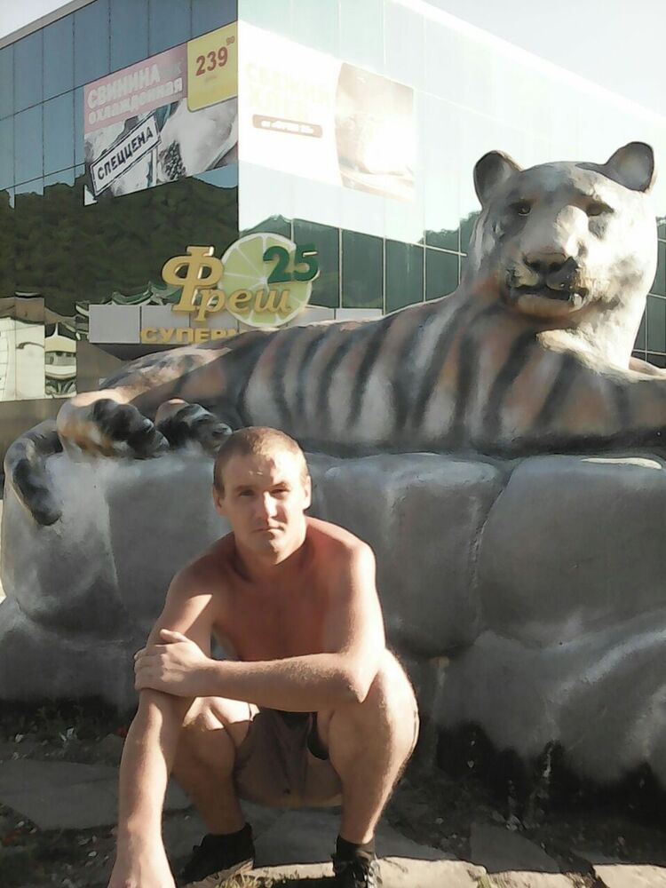 ���� 10305747 ������� �������, 37 ���, ���� ���������� � ���������