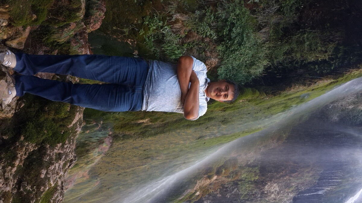  ,   Bekzod, 38 ,   