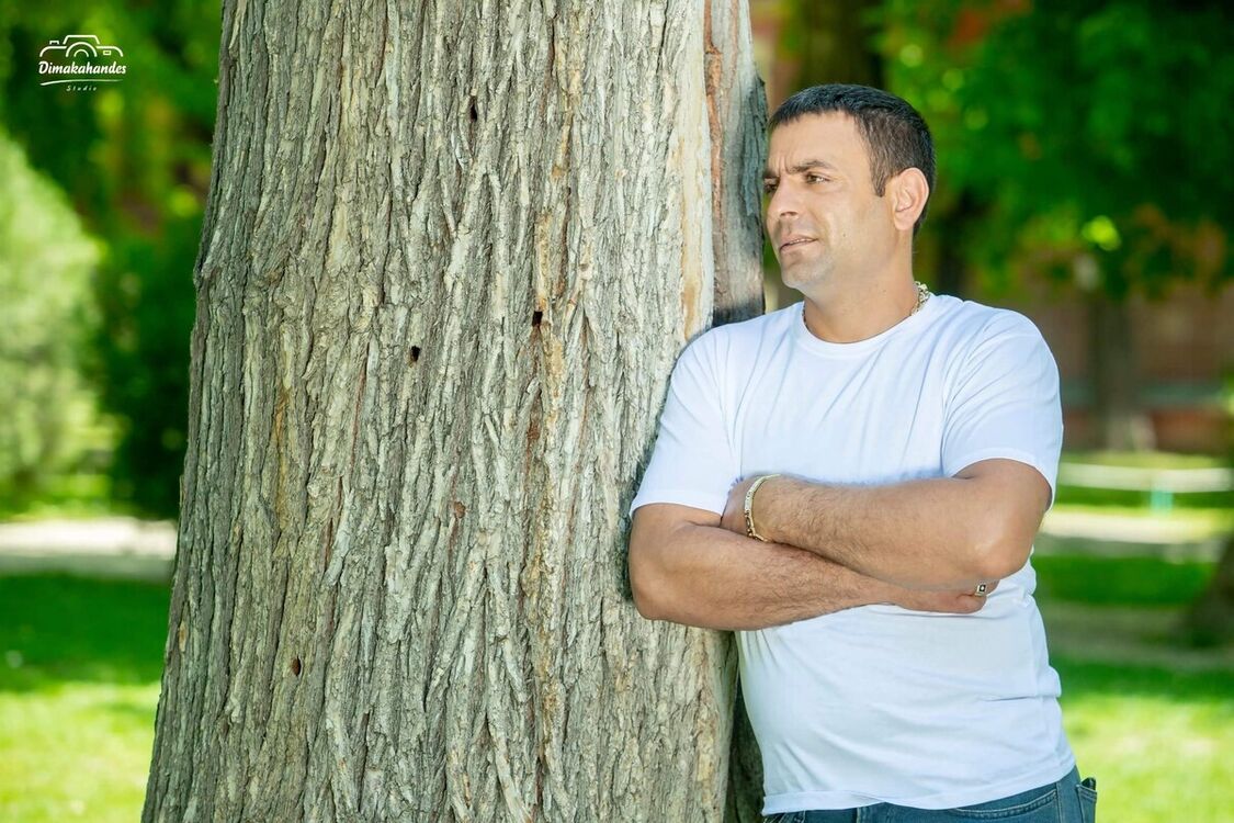  20418427  Aram, 34 ,    