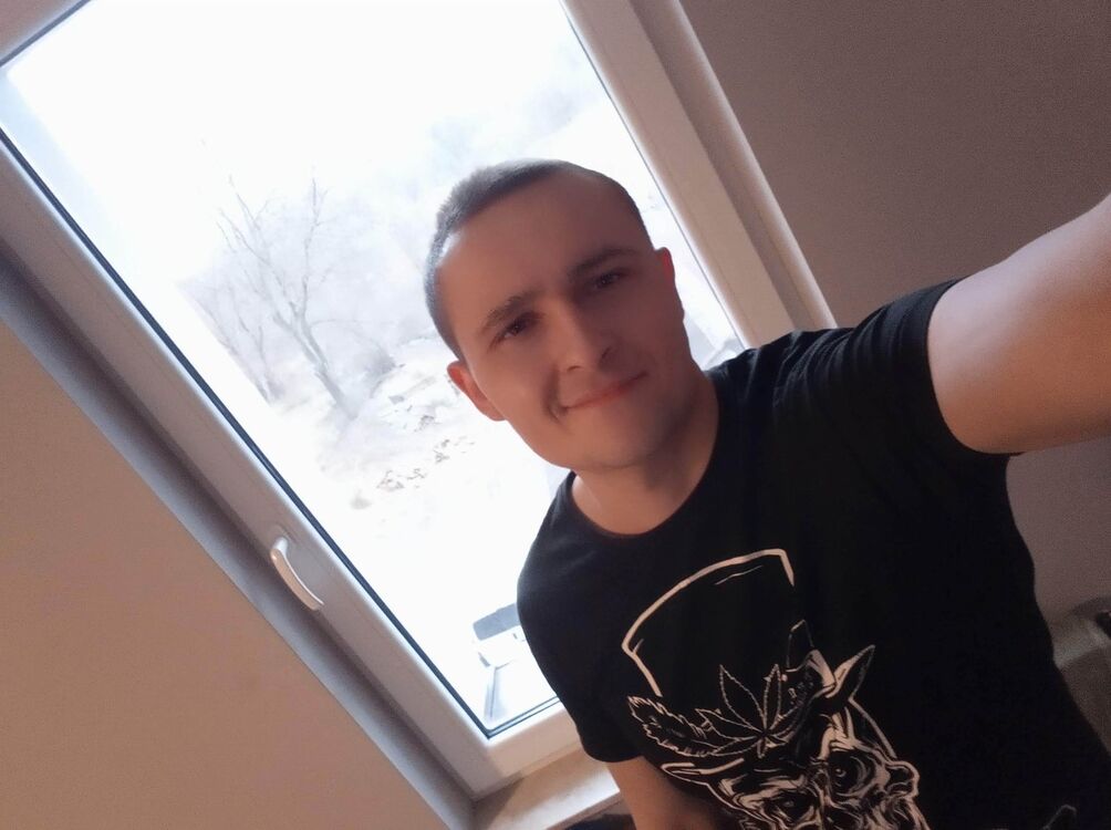  ,   Maks, 35 ,   