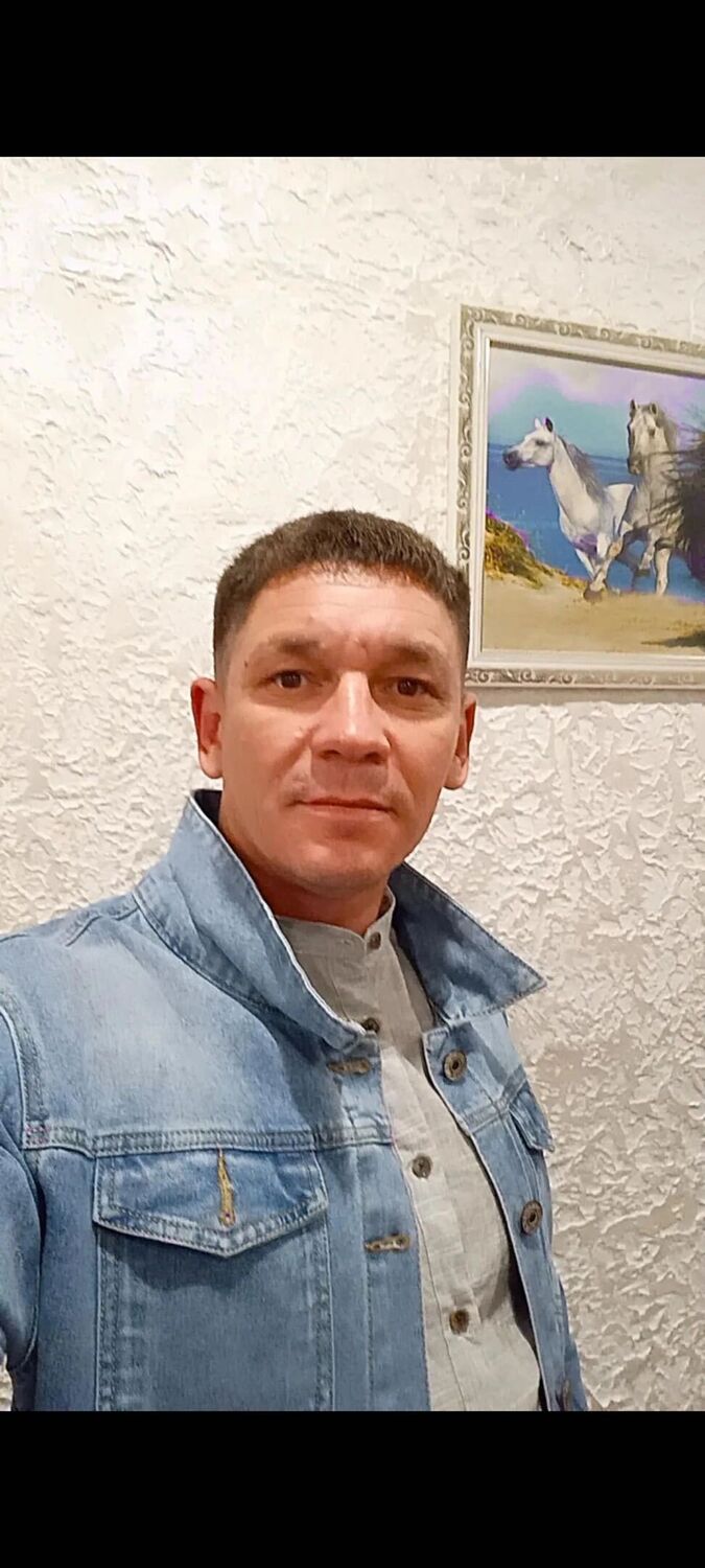  39418457  , 44 ,    