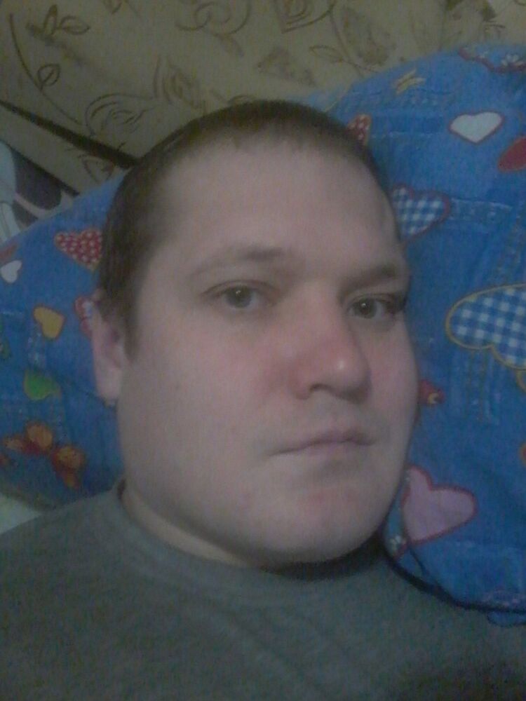  18329727  Anbrej, 39 ,    