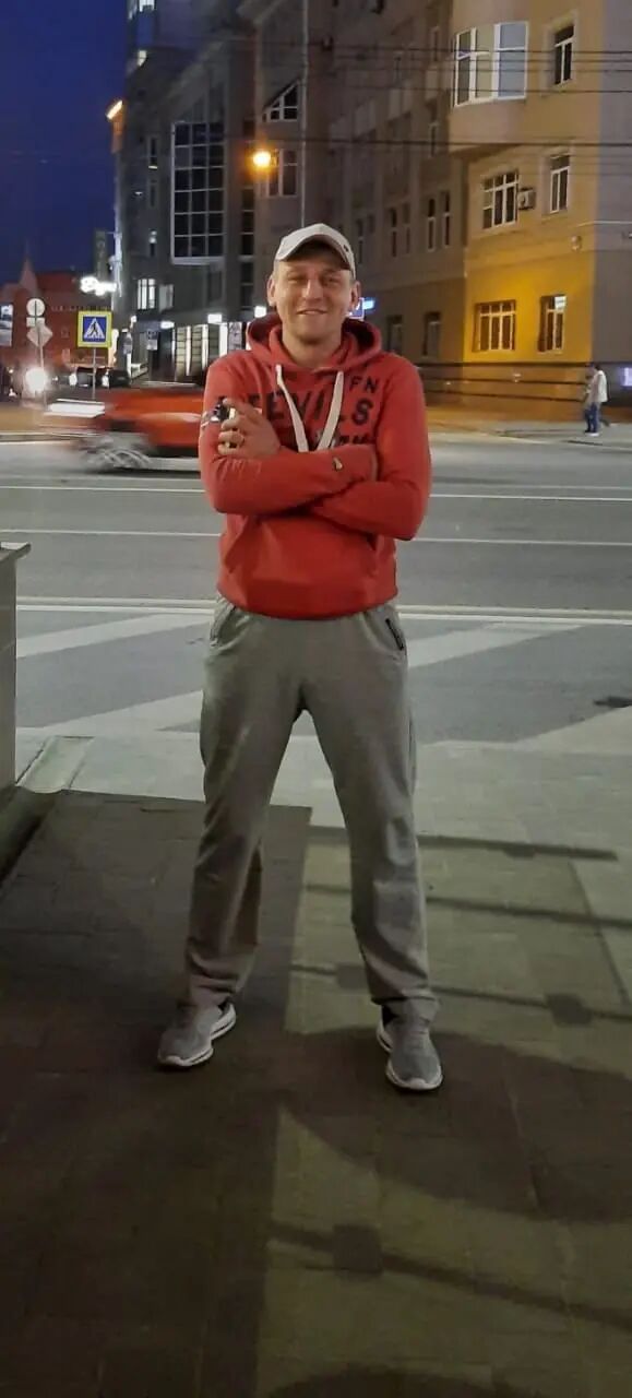  46302447  Ѹ, 39 ,    