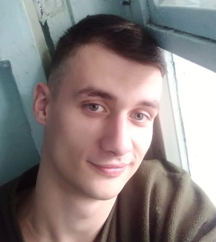  ,   Maxi, 31 ,   ,   , c 
