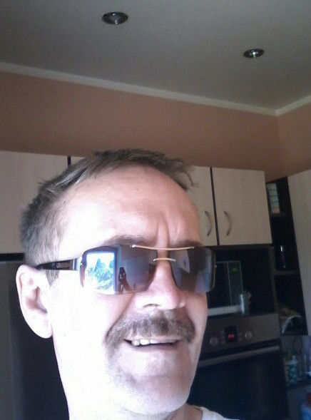  7182447  Aleksandr, 61 ,    