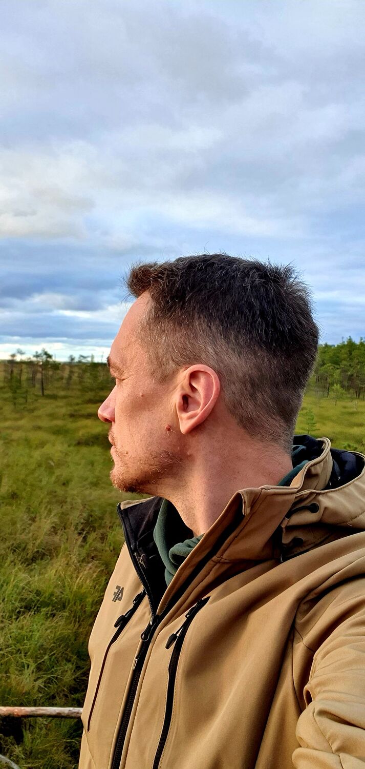  28276457  , 42 ,    -