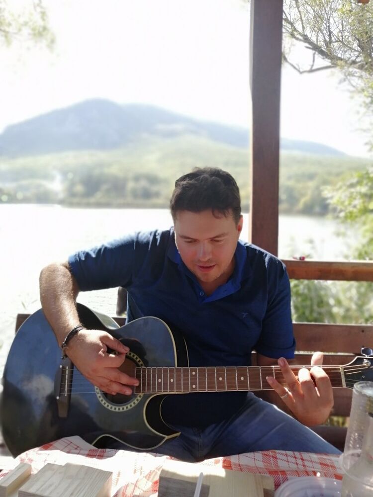 ���� 19450937 ������� ���, 44 ����, ���� ���������� � �����������