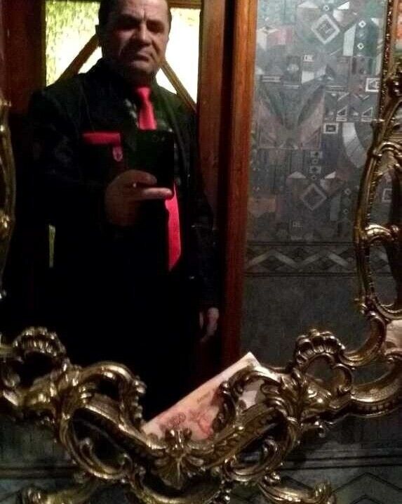  21691637  , 56 ,    -