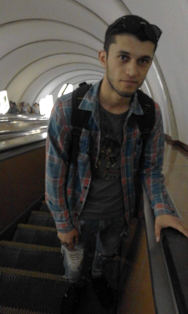  48279977  Ramiz, 31 ,    