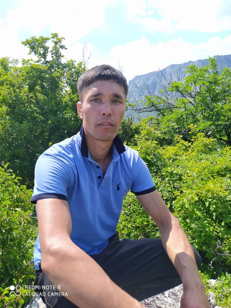  50330997  Akramjon, 35 ,     