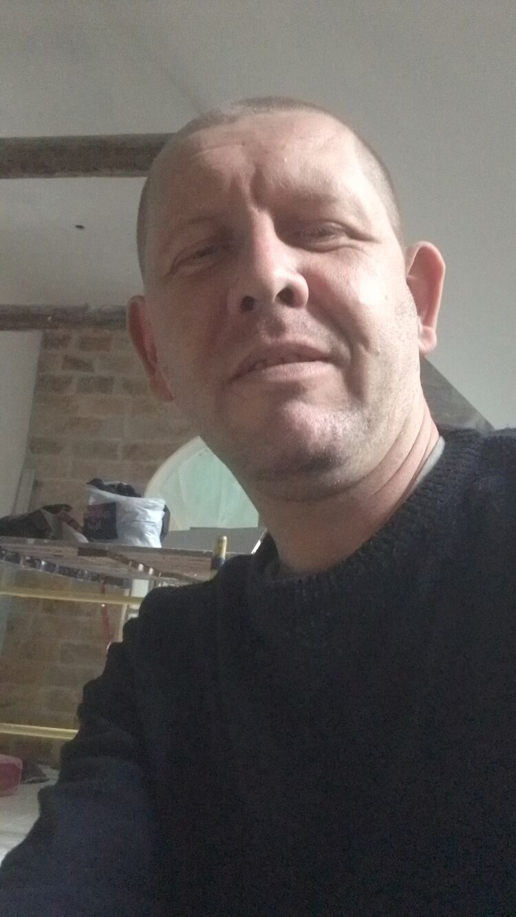  53018647  , 37 ,    