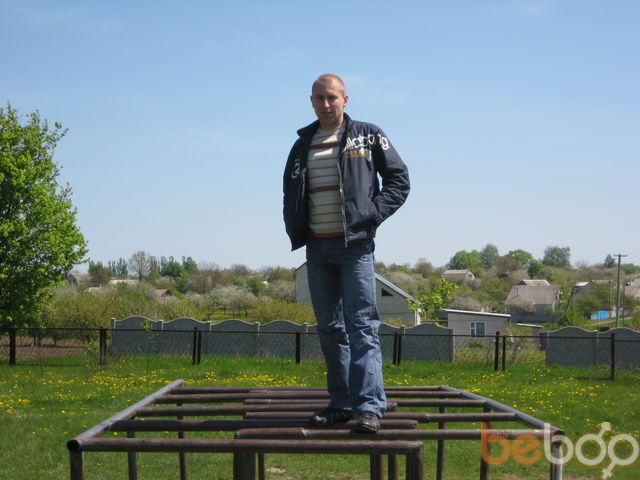  ,   Maxim, 41 ,   