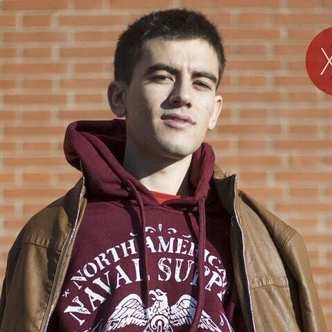  ,   Bluekisi, 22 ,   ,   