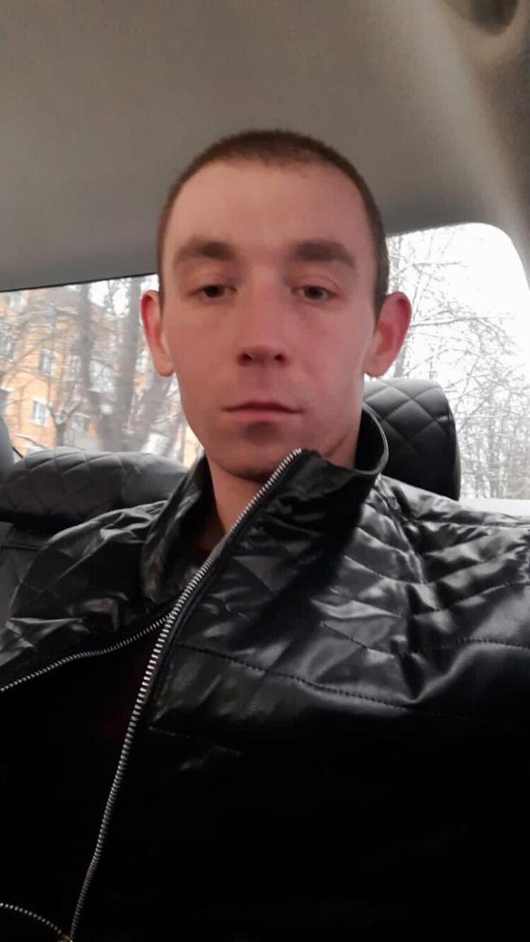  48757377  , 28 ,    