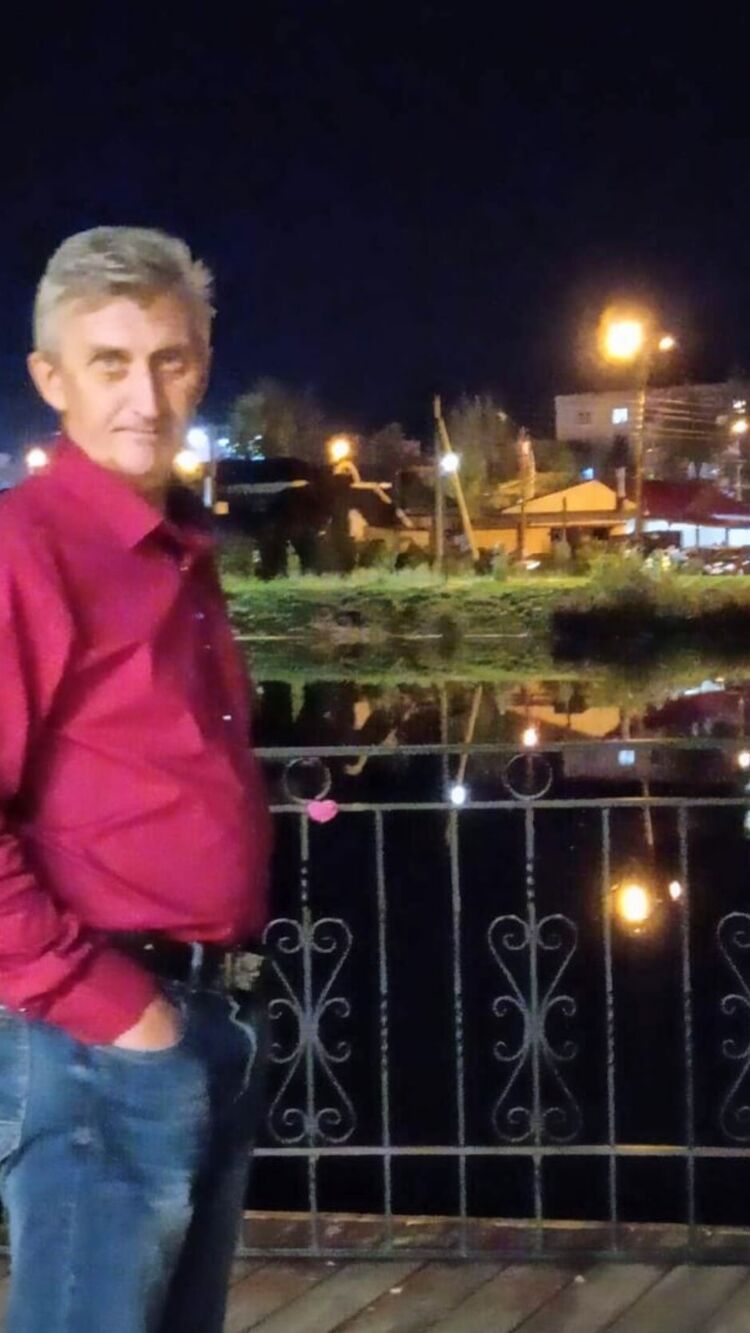  38811937  , 63 ,    