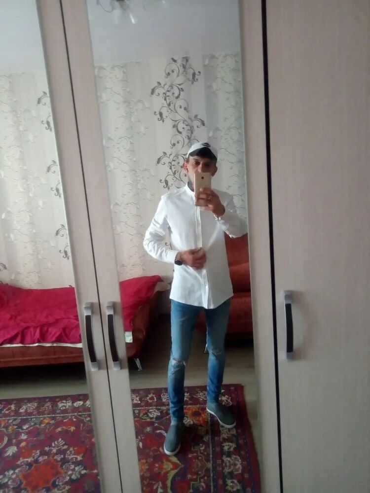  31253927  Sergey, 34 ,    