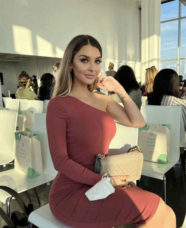  Lagos,   Margret, 28 ,   ,   