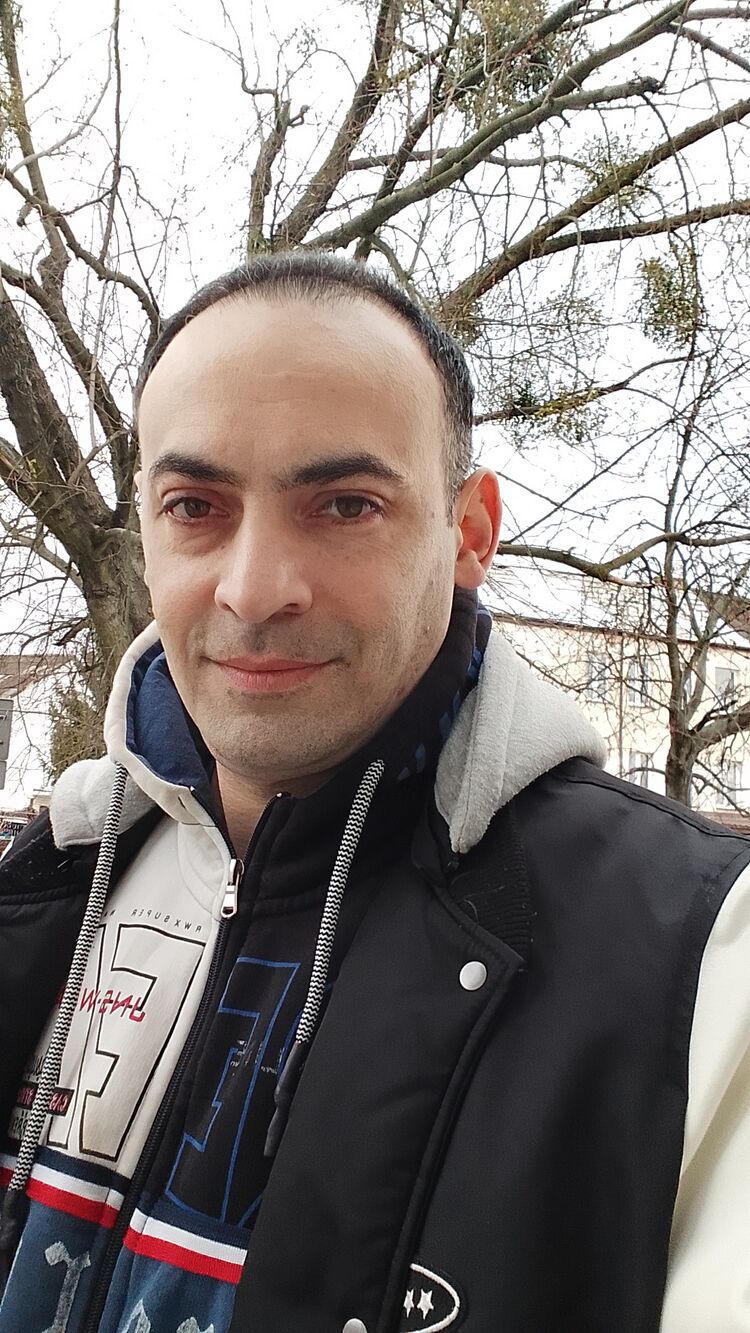  Warszawa,   Dato, 43 ,   ,   