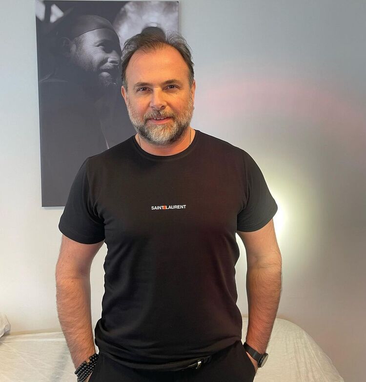  48444817  Elias Norbrt, 58 ,    
