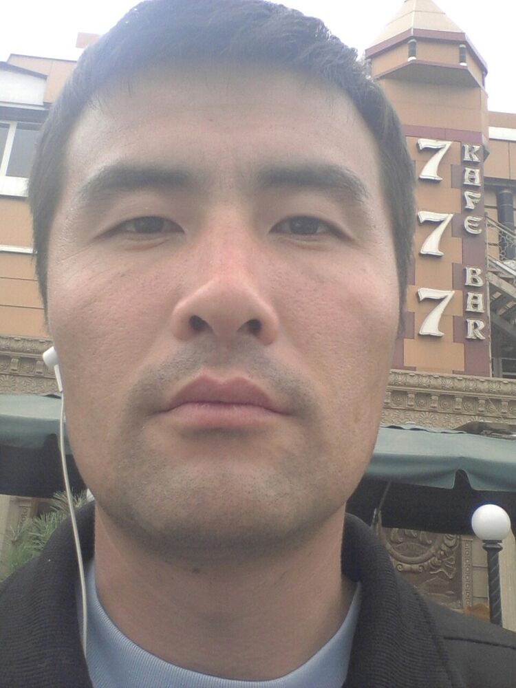  ,   Michael, 38 ,   ,   , c 