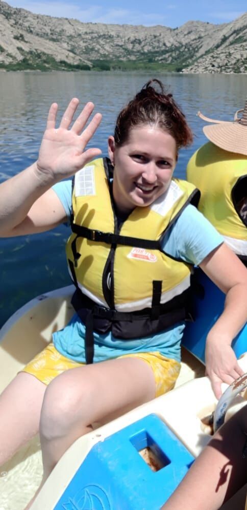  27212297  Alexandra, 35 ,    