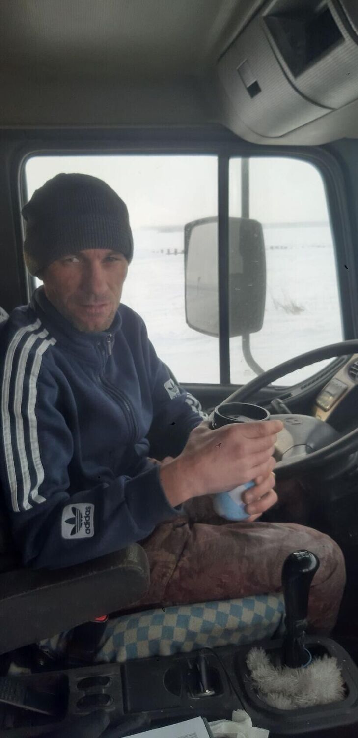  ,   Evgenij, 43 ,   ,   , c 