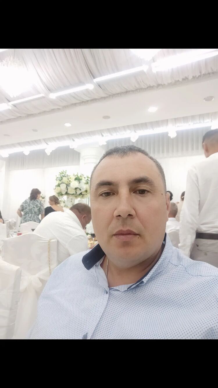  45674857  Vasea, 39 ,    