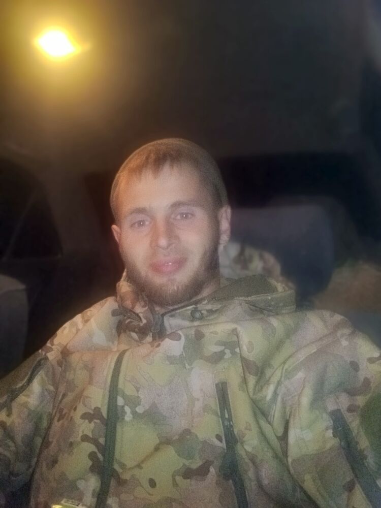  47905197  Artem, 28 ,    