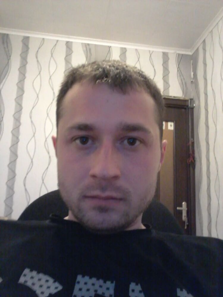  40441277  , 37 ,    