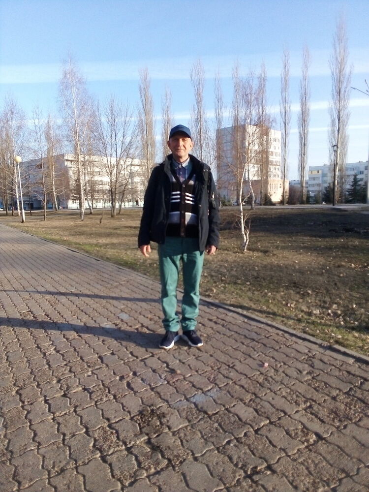  15911217  , 61 ,    