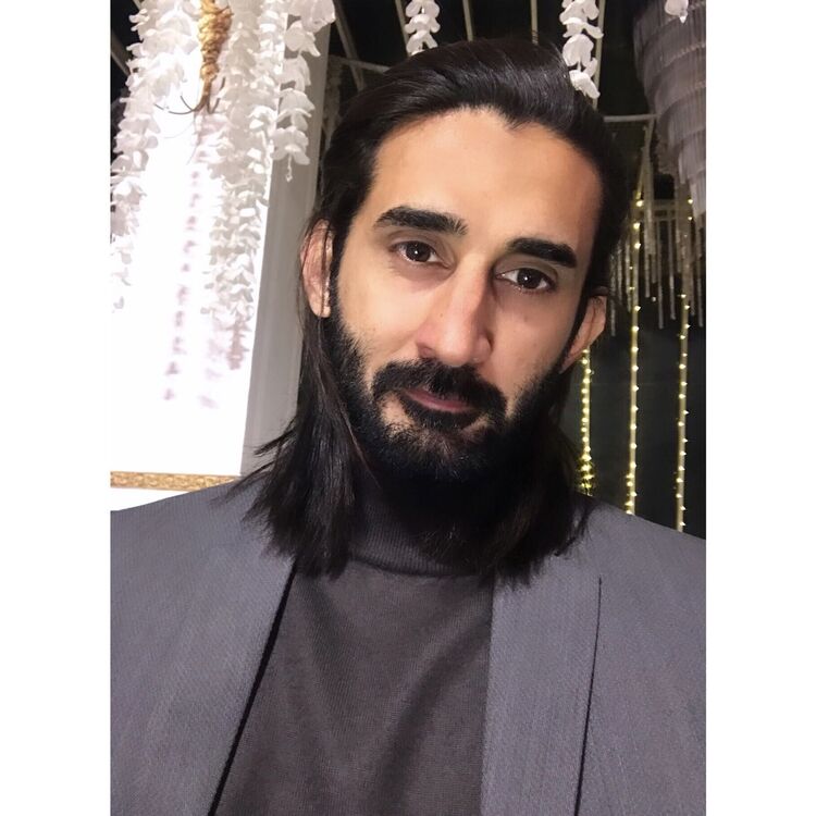  ,   Haroon, 30 ,   ,   , c , 