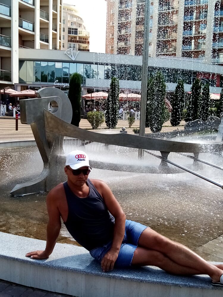  53433427  Ivan, 48 ,    