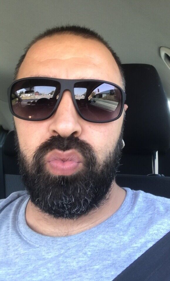  20588937  Emre Samur, 41 ,    