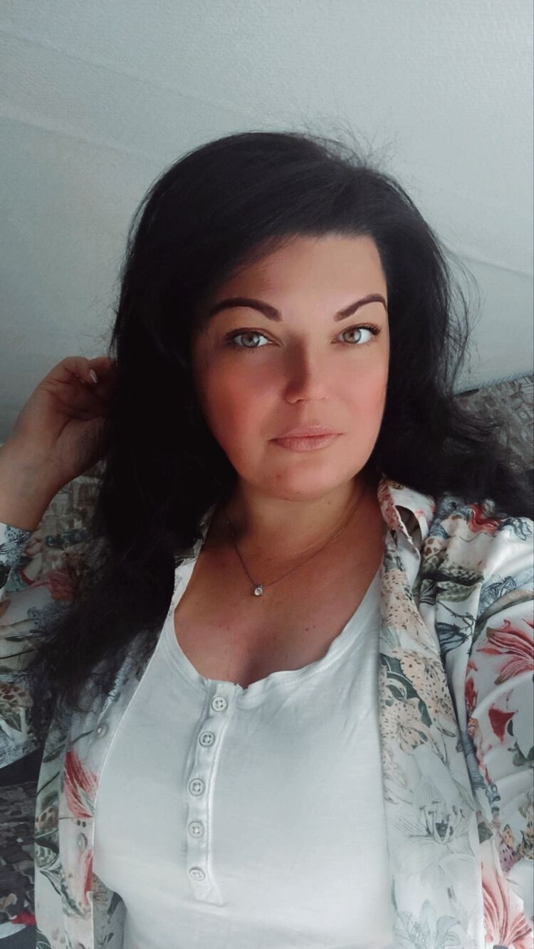  34668277  , 32 ,    