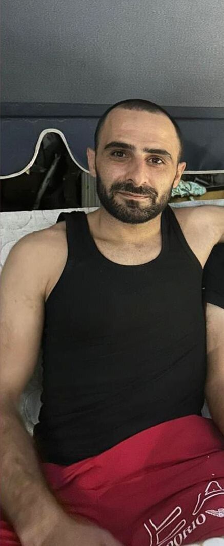  49907117  Artak, 34 ,    -