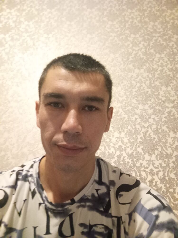  54010847  Mirzohid, 32 ,    