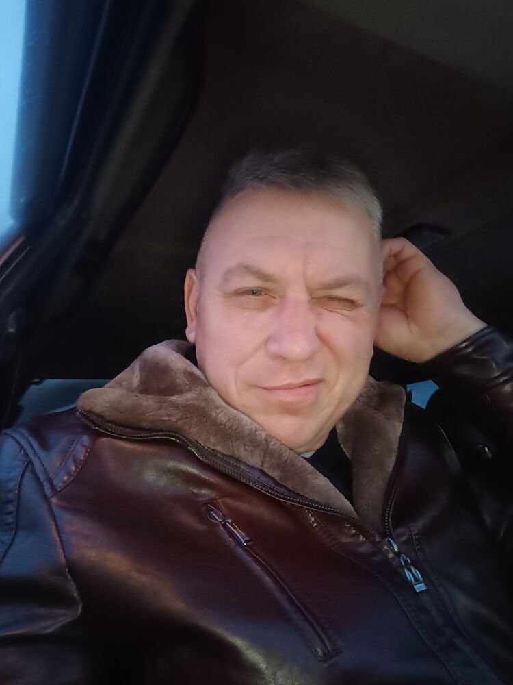  31334297  , 55 ,    